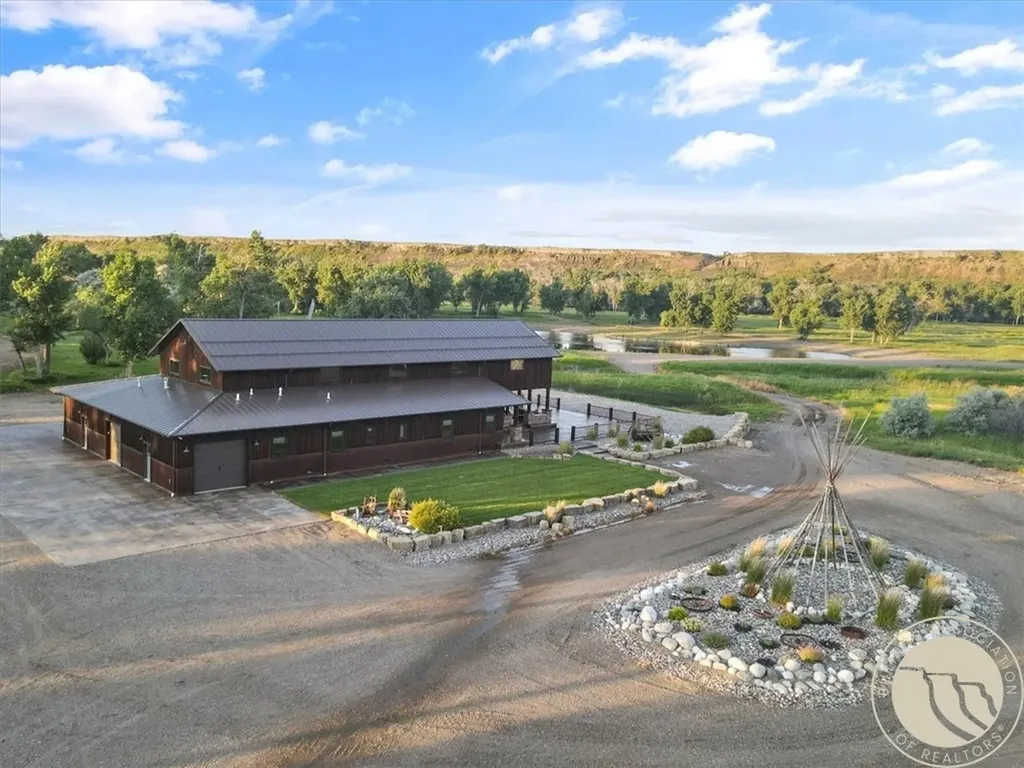 874 Allen Drive Hardin MT 590334