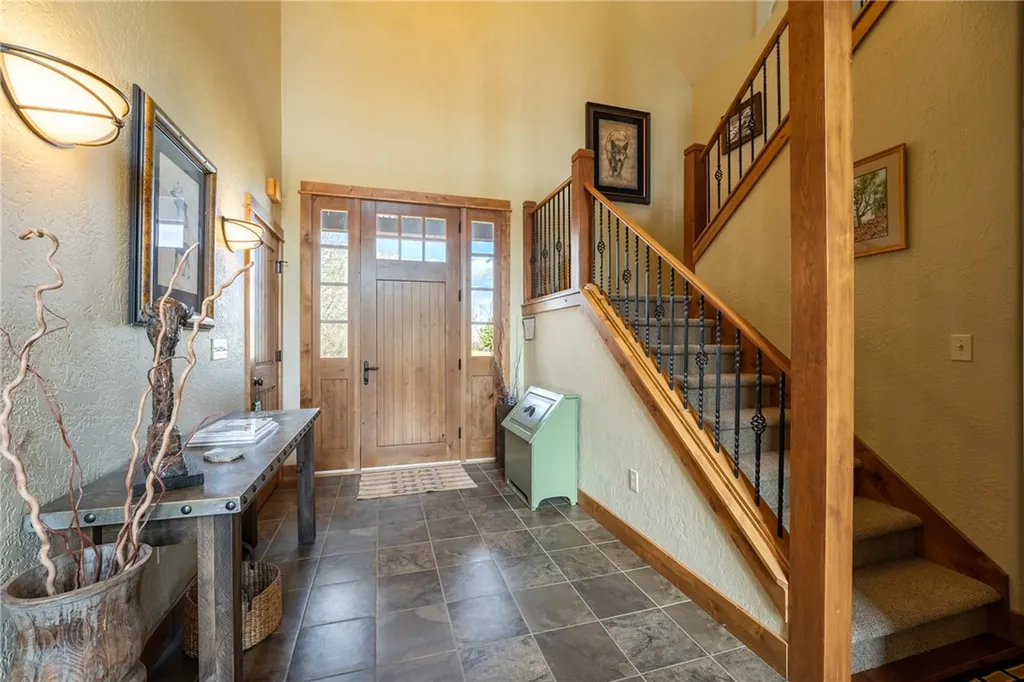 512 Bobcat Circle Red Lodge MT 59068