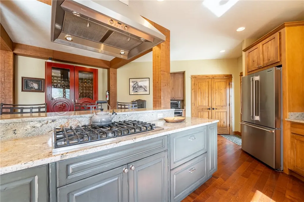512 Bobcat Circle Red Lodge MT 59068
