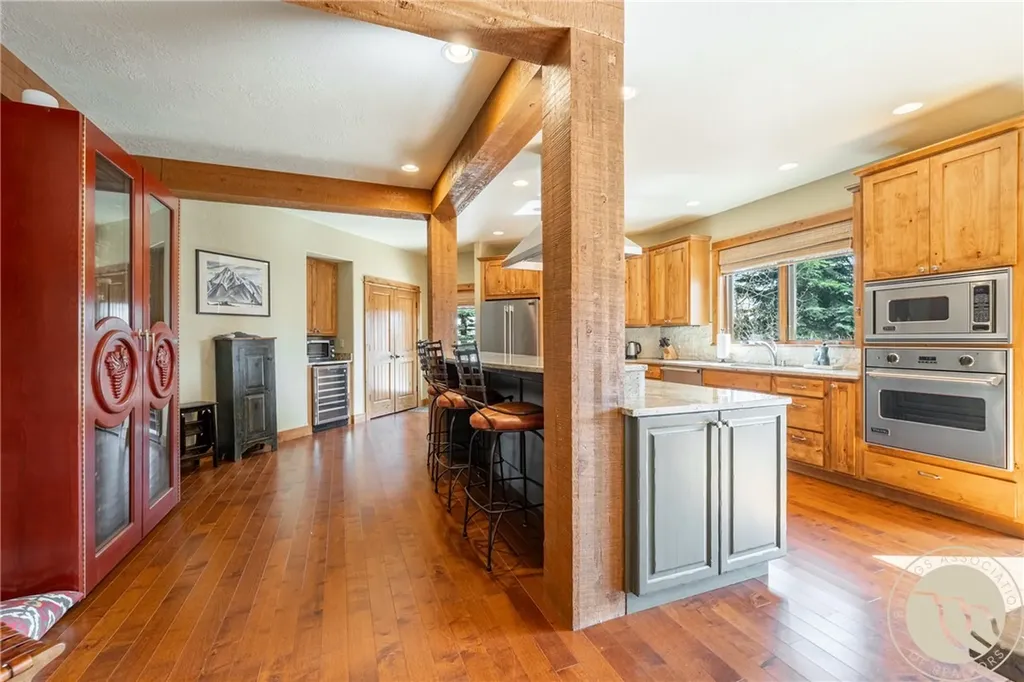 512 Bobcat Circle Red Lodge MT 59068