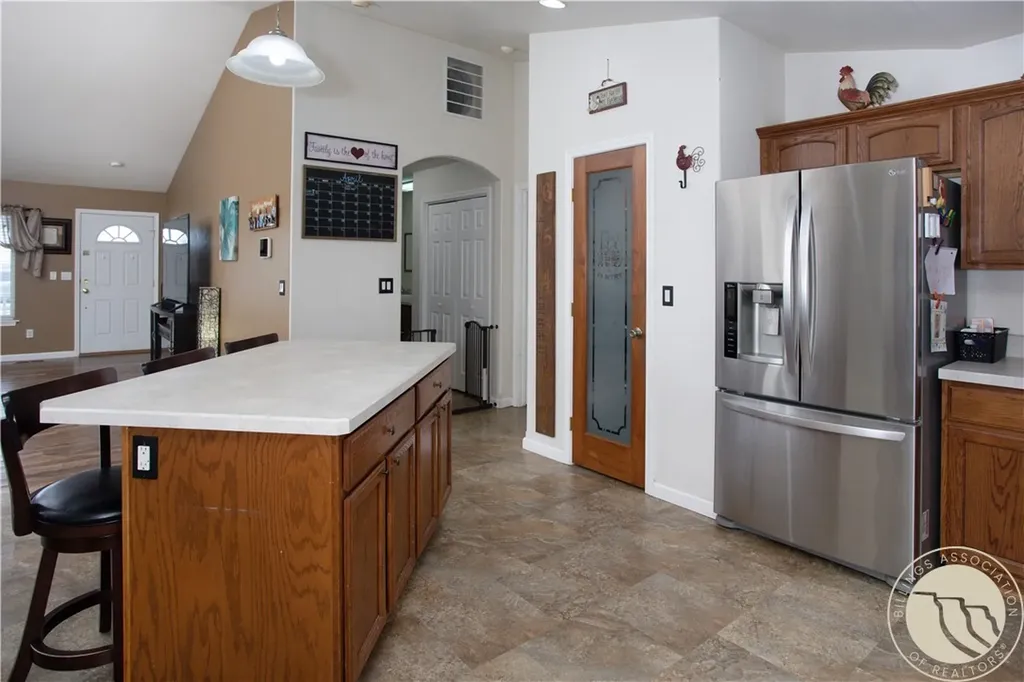 1130 1st Street W Hardin MT 59034