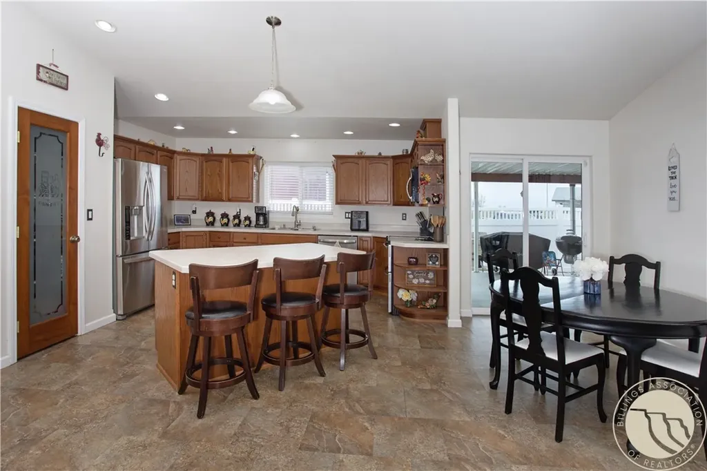 1130 1st Street W Hardin MT 59034