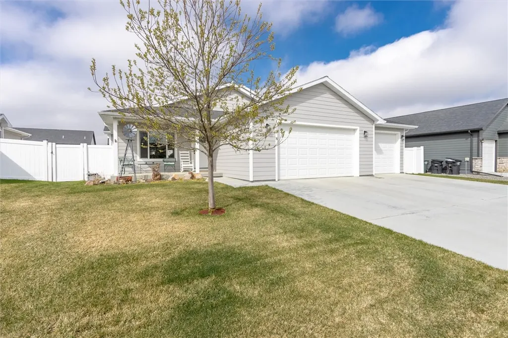 2224 Entrada Road Billings MT 59105