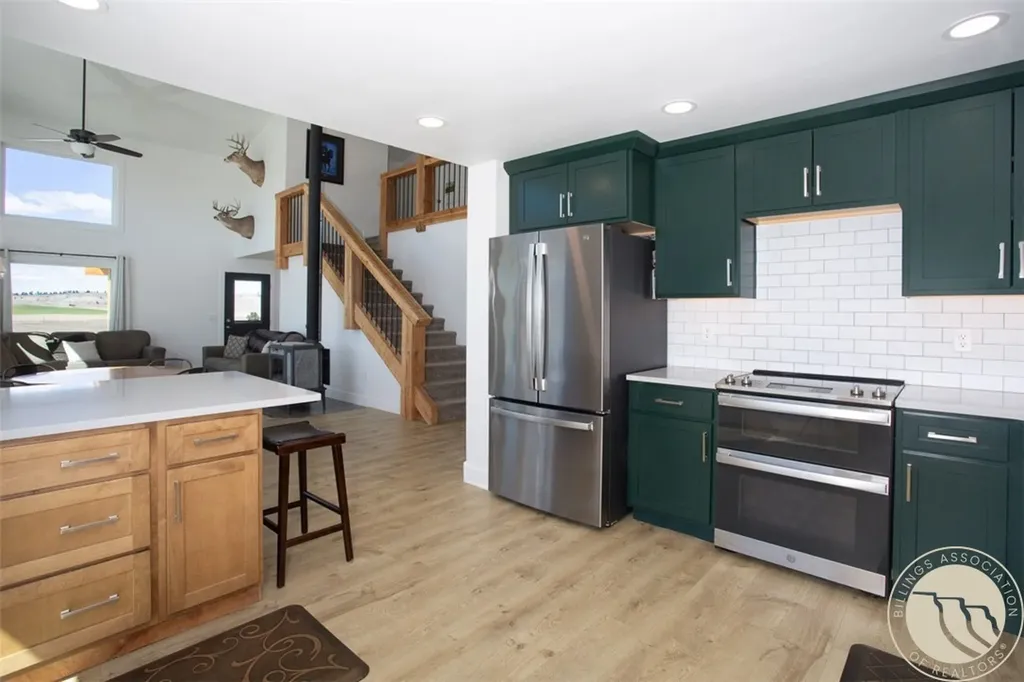256 Valley Creek Road Park City MT 59063