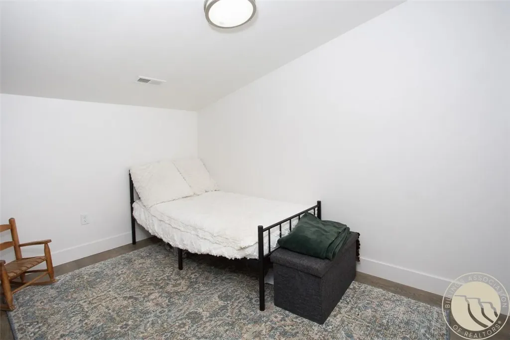 256 Valley Creek Road Park City MT 59063