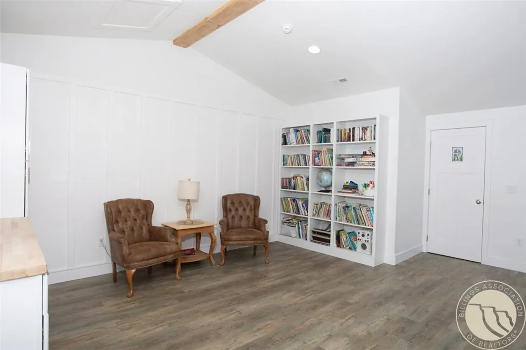 256 Valley Creek Road Park City MT 59063