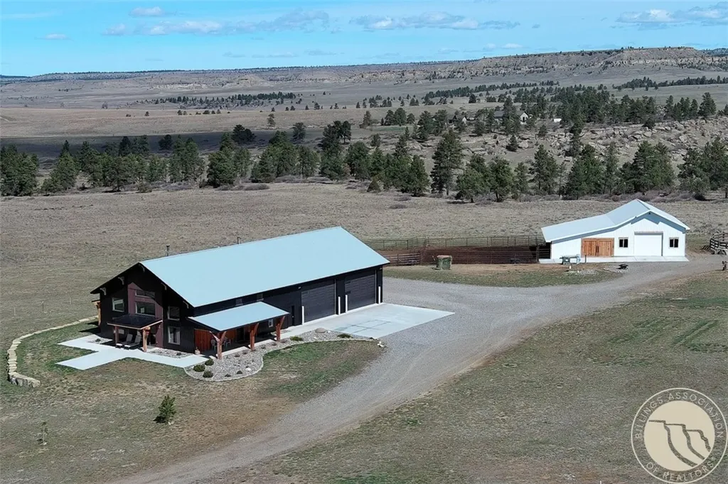 256 Valley Creek Road Park City MT 59063
