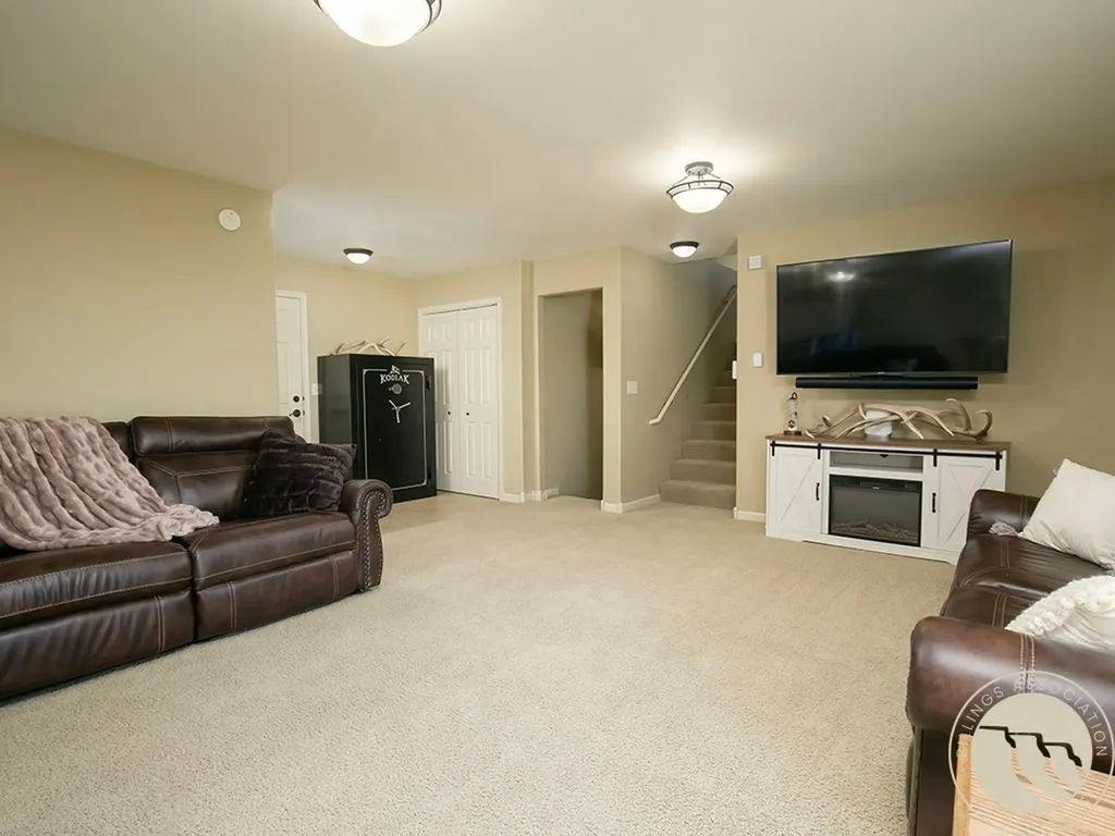 1738 Wicks Lane Billings MT 59105