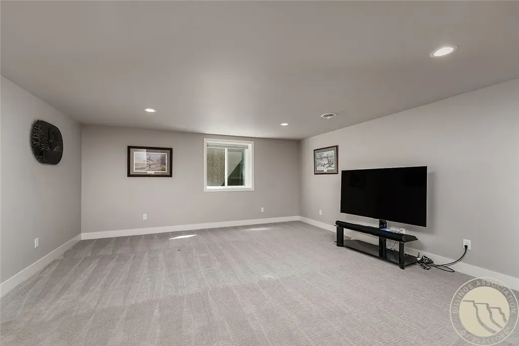 5402 Dovetail Avenue Billings MT 59106