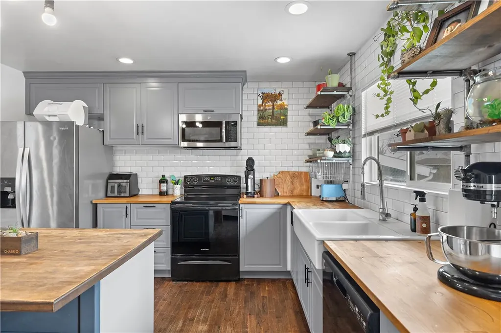 2020 Lewis Avenue Billings MT 59102