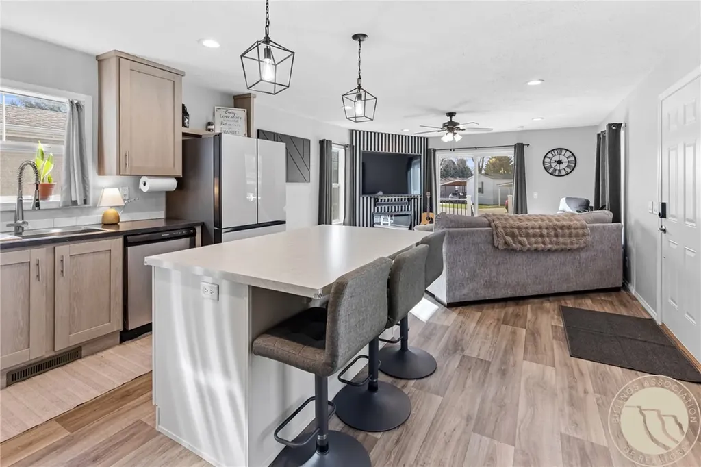 3929 N Tanager Lane Billings MT 59102