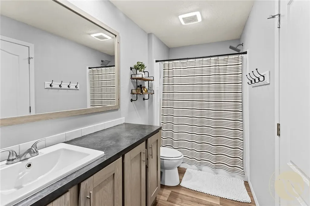 3929 N Tanager Lane Billings MT 59102