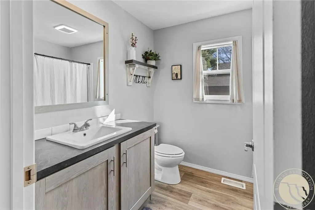 3929 N Tanager Lane Billings MT 59102