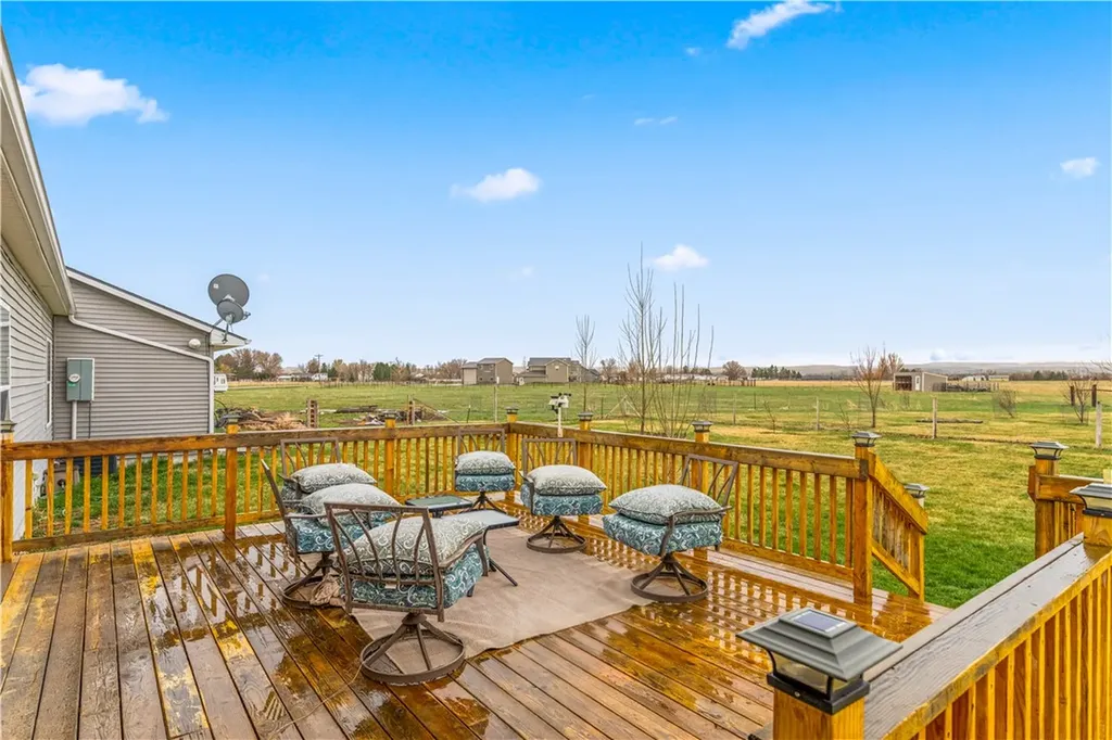 29 Spruce Drive Park City MT 59063