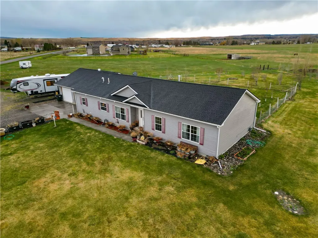 29 Spruce Drive Park City MT 59063