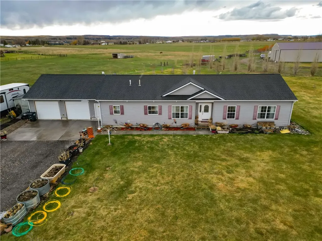 29 Spruce Drive Park City MT 59063