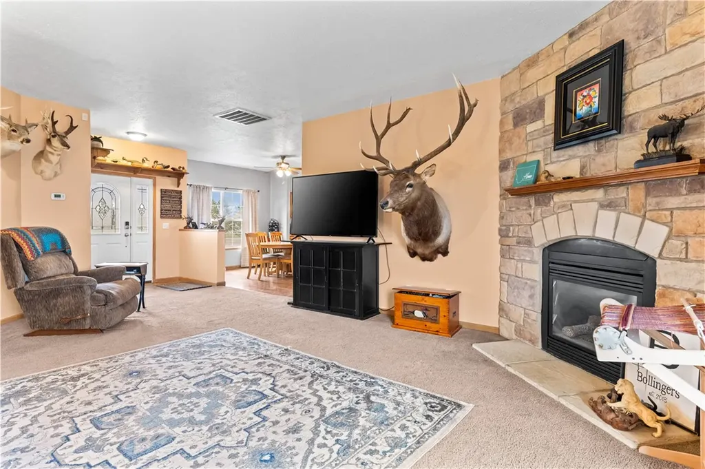 29 Spruce Drive Park City MT 59063