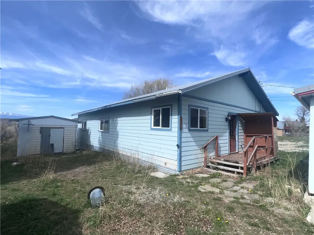 108 E Yellowstone Avenue Big Timber MT 59011
