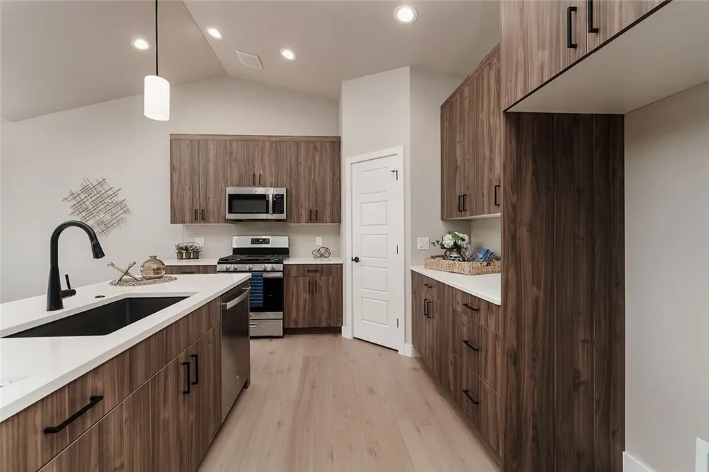 6333 Fresh Water Lane Billings MT 59106