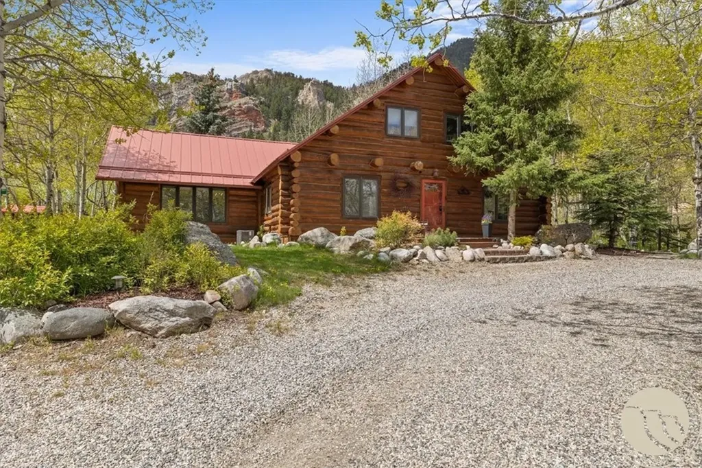 25 Biorn Lane Red Lodge MT 59068