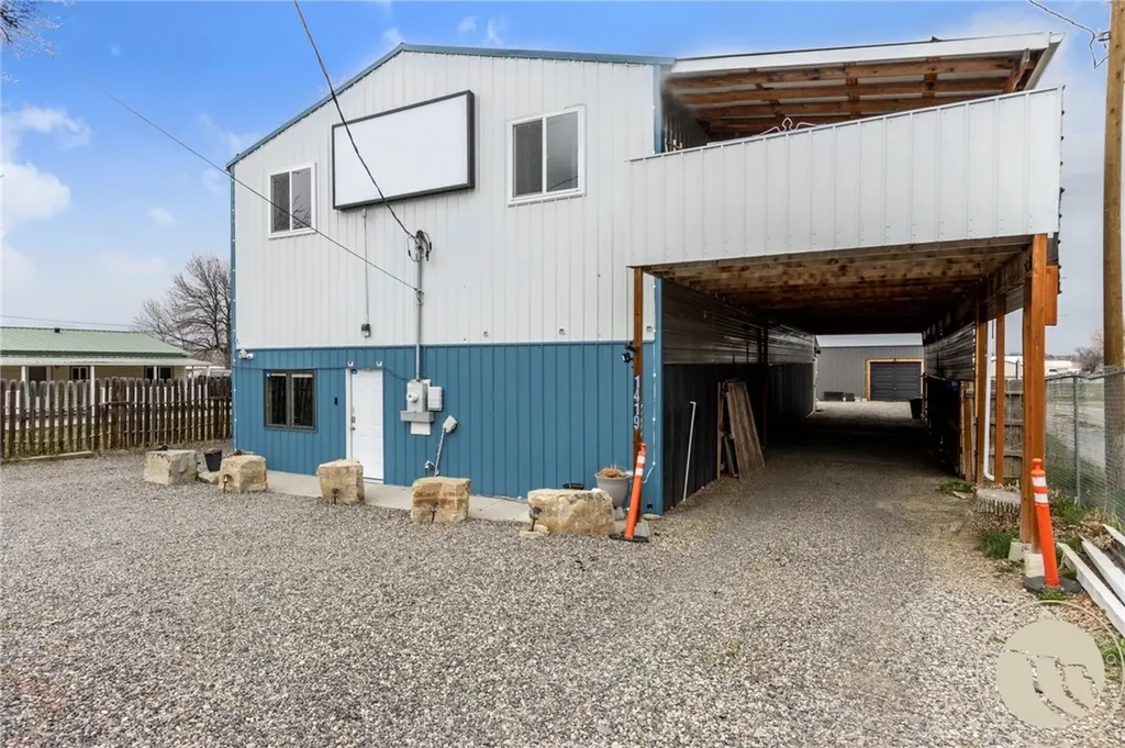 1419 Old Hardin Road Billings MT 59101
