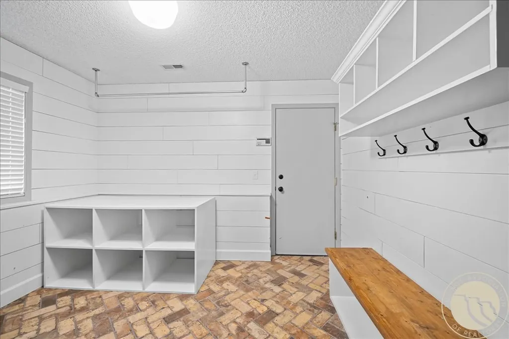 4440 Pine Cove Road Billings MT 59106