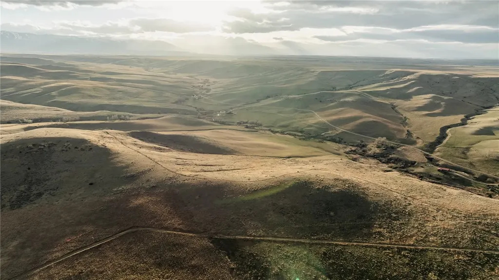 Tbd Elbow Creek Roberts MT 59070