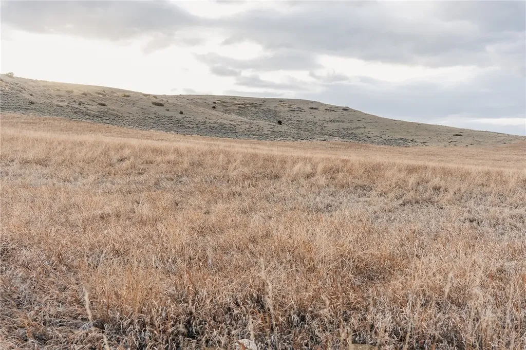 Tbd Elbow Creek Roberts MT 59070