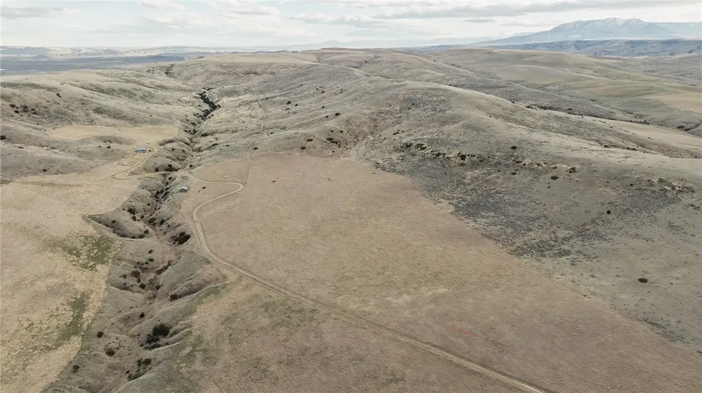 Tbd Elbow Creek Roberts MT 59070