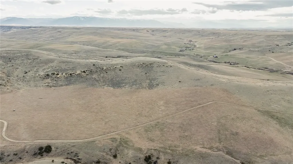 Tbd Elbow Creek Roberts MT 59070