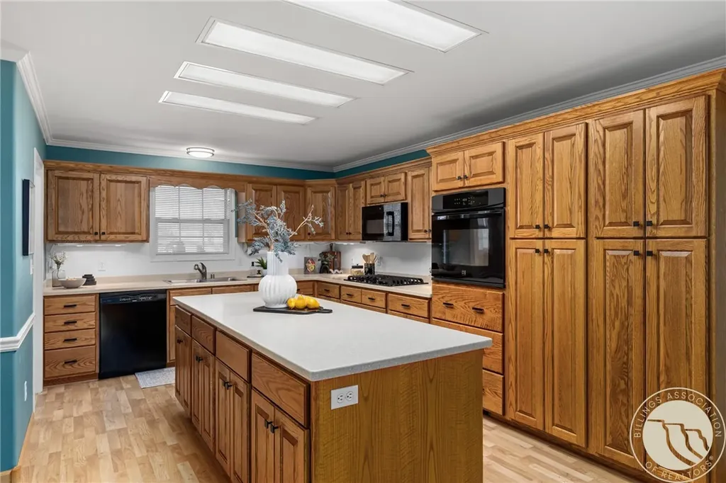 2243 Interlachen Drive Billings MT 59105