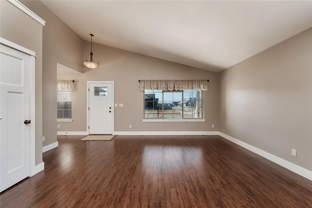 5825 Mountain Front Avenue Billings MT 59106