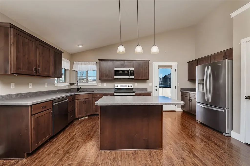 5825 Mountain Front Avenue Billings MT 59106