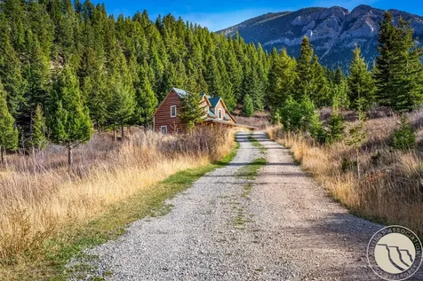 23 Cheyenne Trail Nye MT 59061