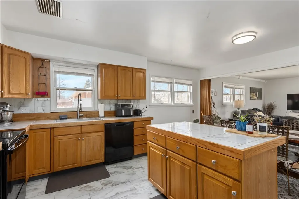 2206 Hewitt Drive Billings MT 59102