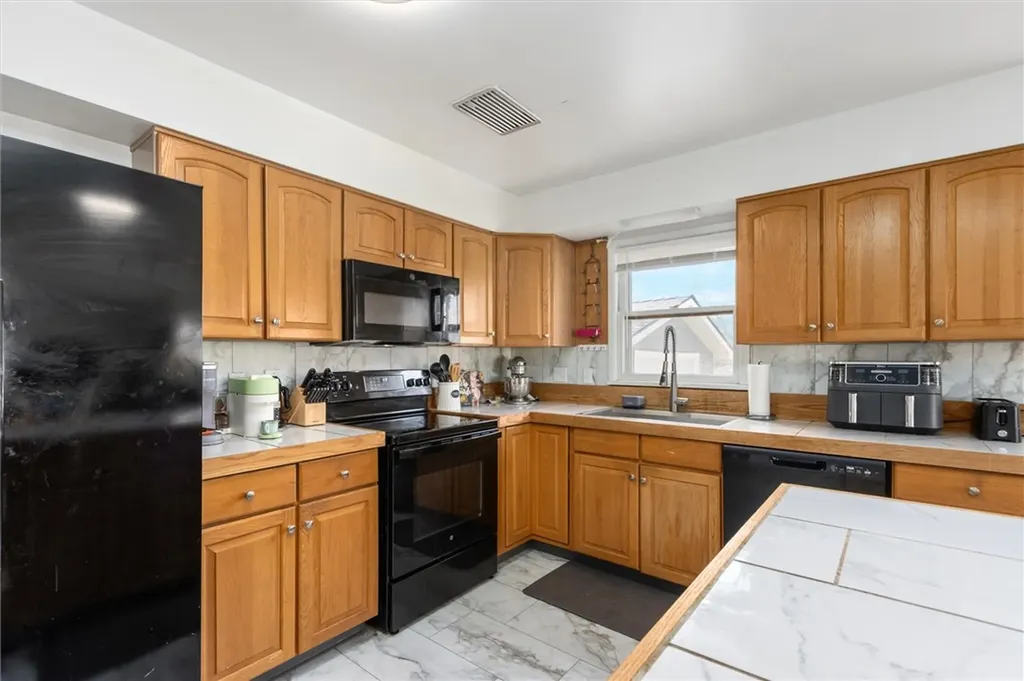 2206 Hewitt Drive Billings MT 59102