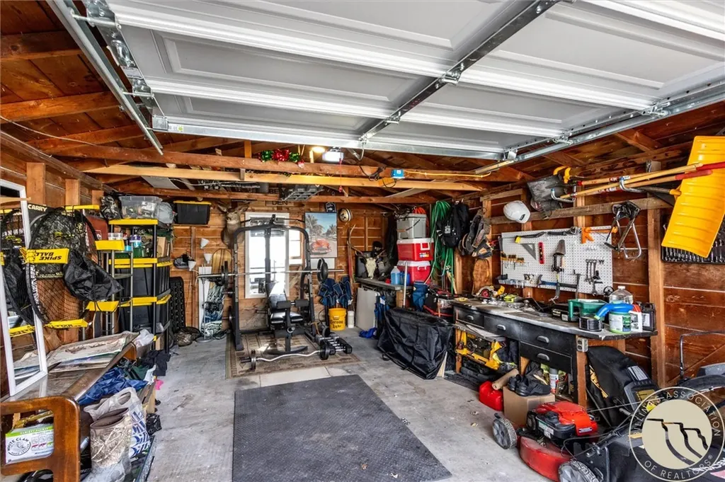 2206 Hewitt Drive Billings MT 59102