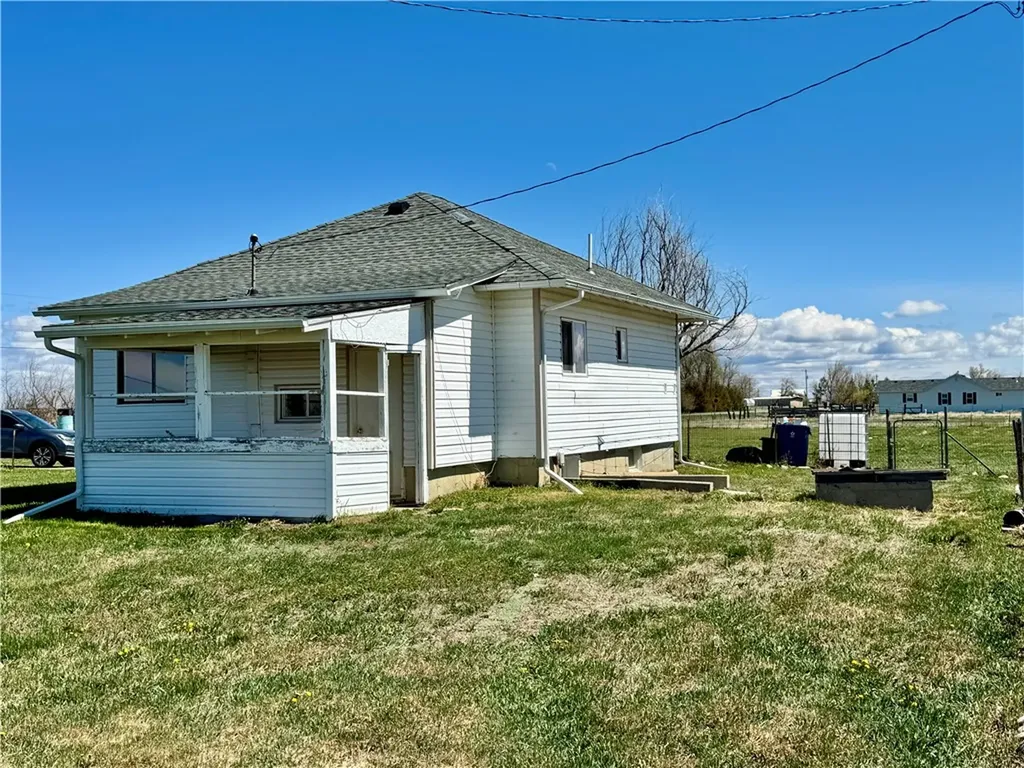 3810 Homer Davis Road Shepherd MT 59079