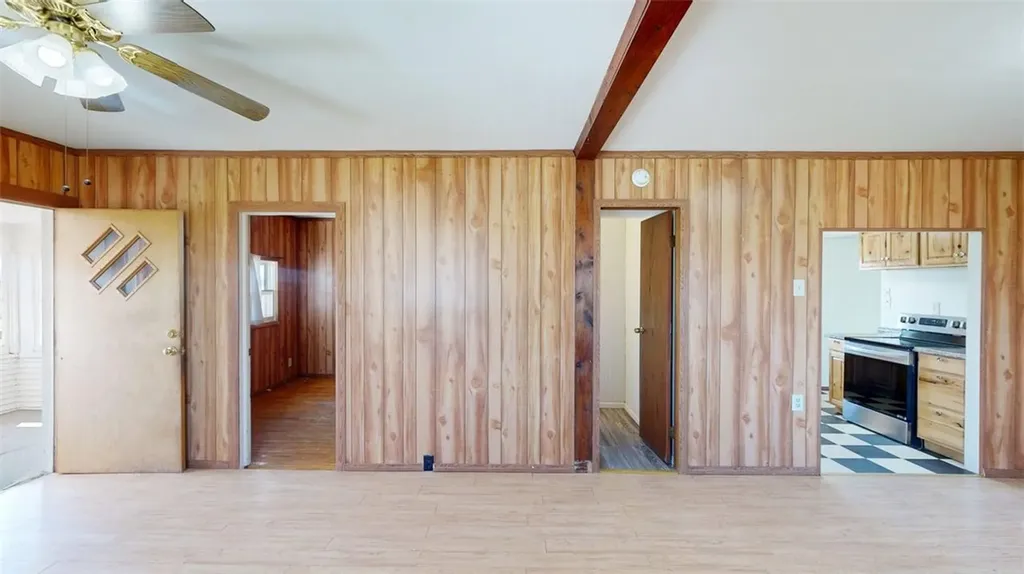 3810 Homer Davis Road Shepherd MT 59079