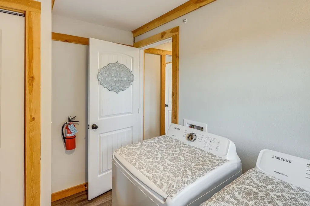2909 Elderberry Avenue Red Lodge MT 59068