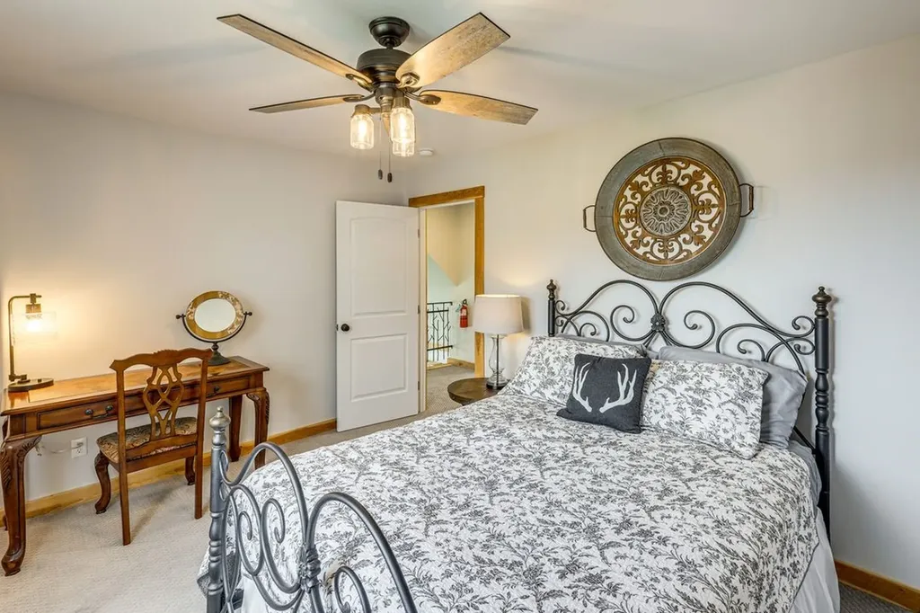 2909 Elderberry Avenue Red Lodge MT 59068
