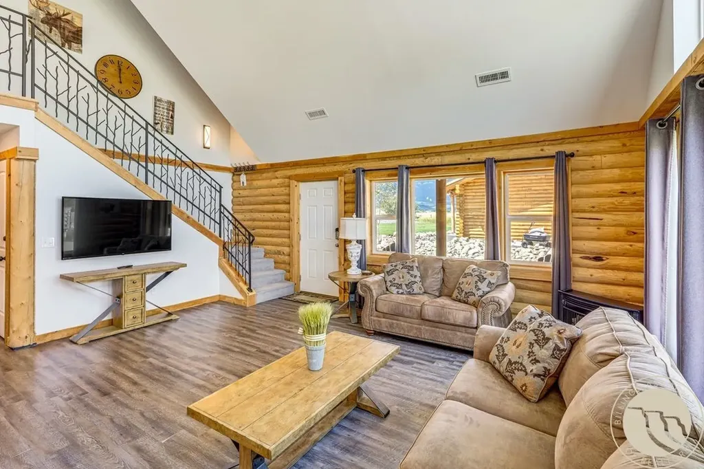 2909 Elderberry Avenue Red Lodge MT 59068