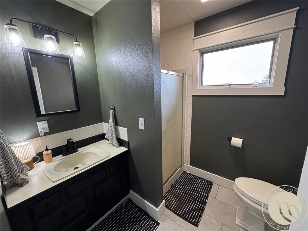 2759 N 13th Road Worden MT 59088