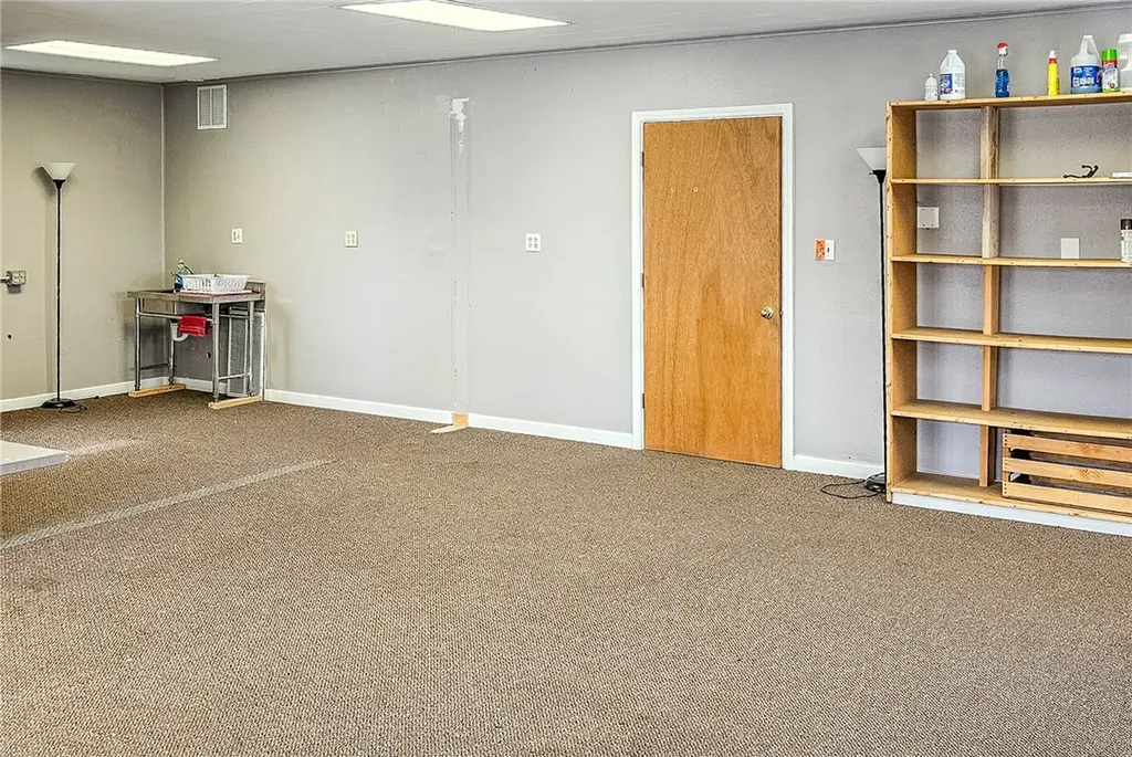 510 W Janeaux Street Lewistown MT 59457