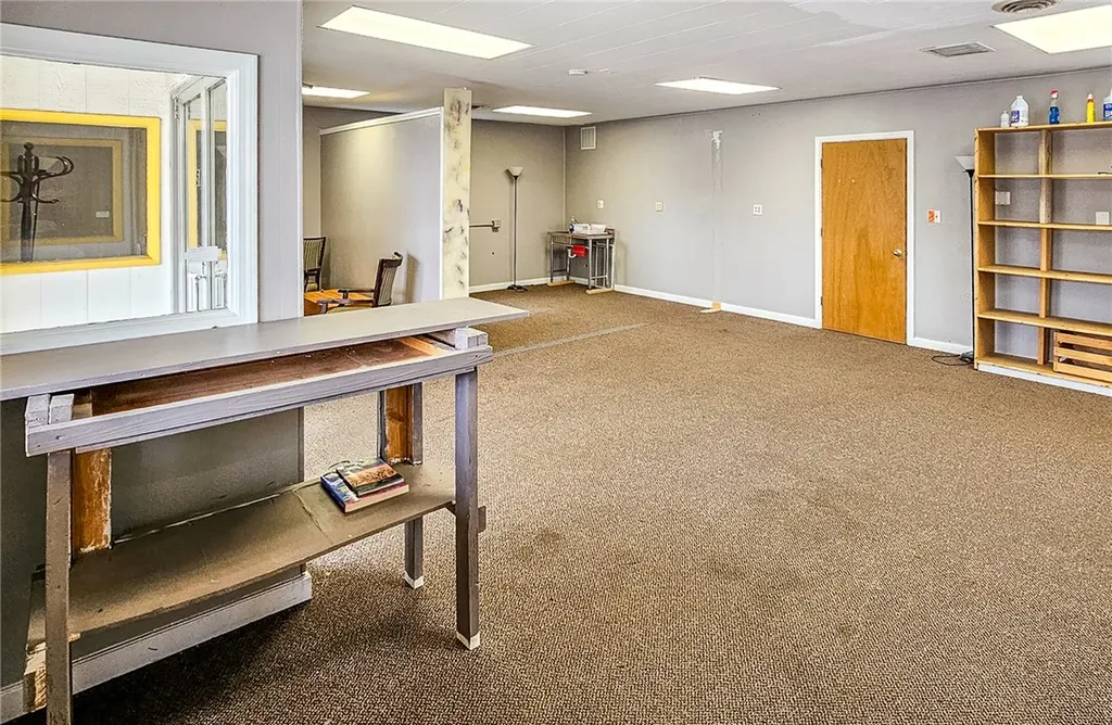 510 W Janeaux Street Lewistown MT 59457