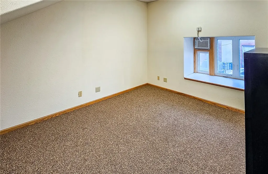 510 W Janeaux Street Lewistown MT 59457