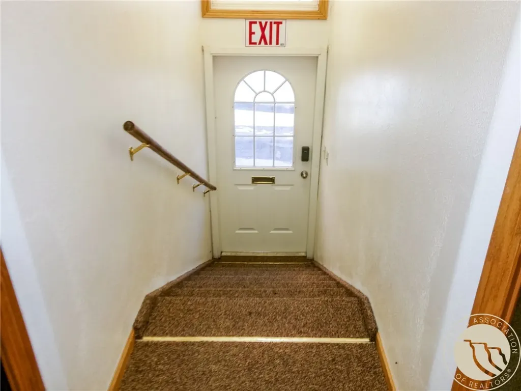 510 W Janeaux Street Lewistown MT 59457