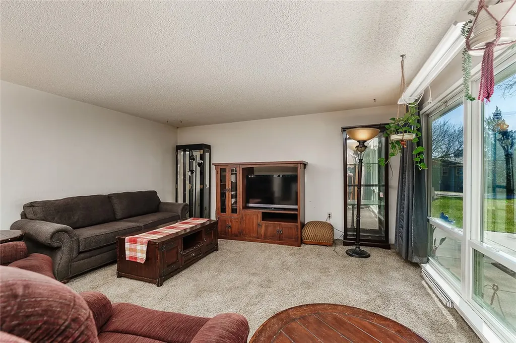 15 S Crestwood Drive Billings MT 59102