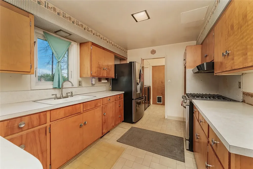 15 S Crestwood Drive Billings MT 59102
