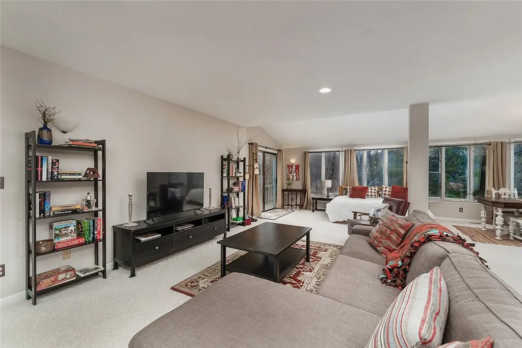 21 Rosebud Road Roscoe MT 59071
